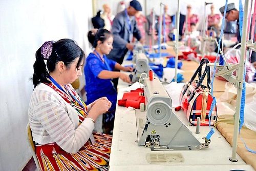 新疆纺织服装业新发展:获政府大力支持